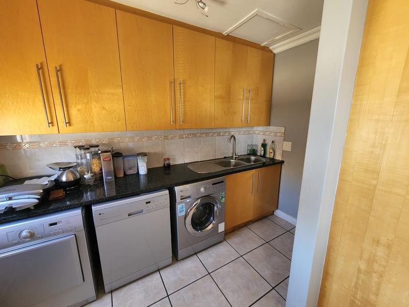 4 Bedroom Property for Sale in Panorama Western Cape